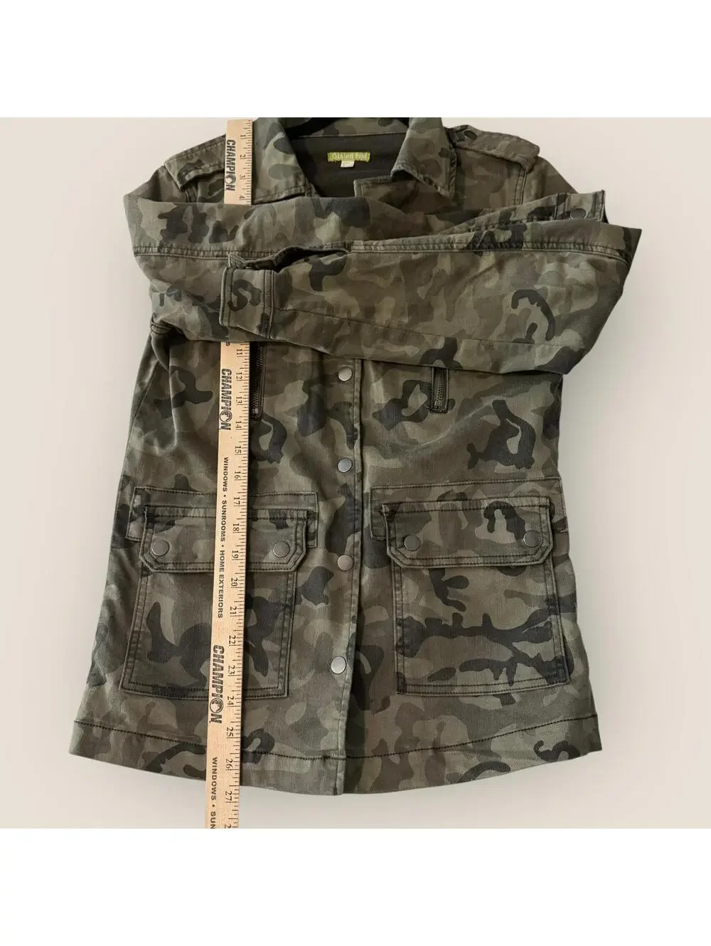 Gianni Bini Women's XS Camouflage Utility Jacket